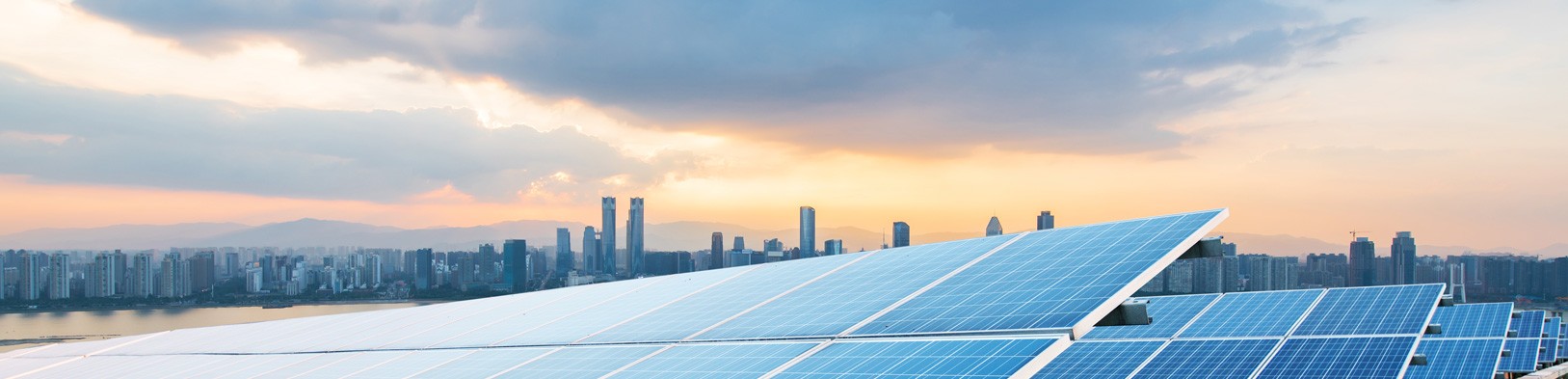 Las cooperativas alicantinas Grupo Enercoop y Caja Rural Central firman una alianza para producir y comercializar energía